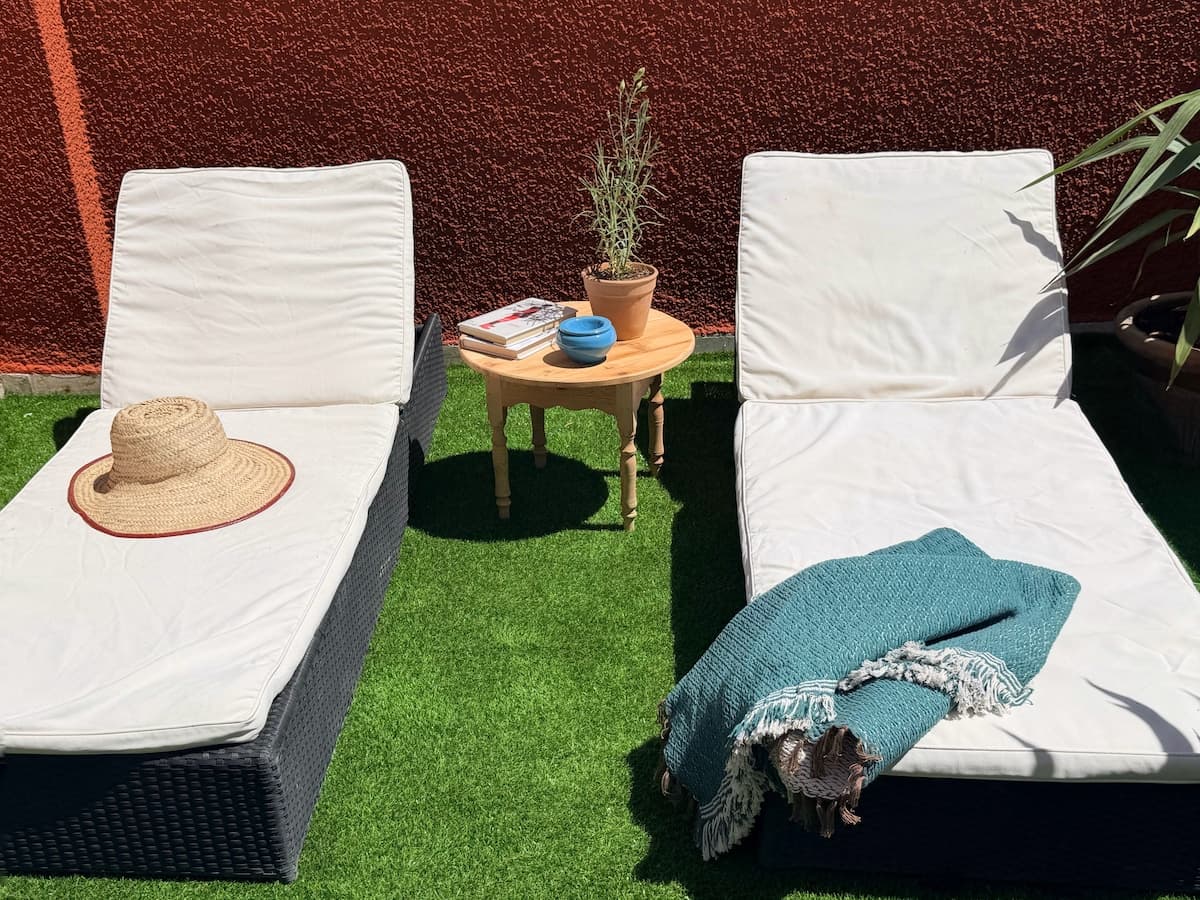 Sunny terrace in the centre of Marsa Plage — Marsa Plage · Photo 24